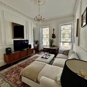  Apartment Stunning Georgian